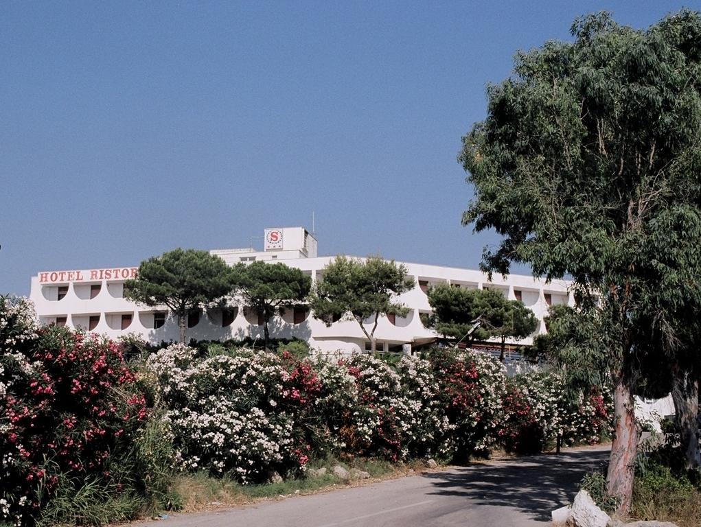 Hotel Sinuessa Terme Mondragone Exterior foto